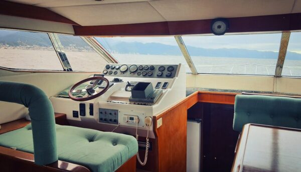 Luxury Yachts